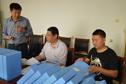 点击在新窗口打开