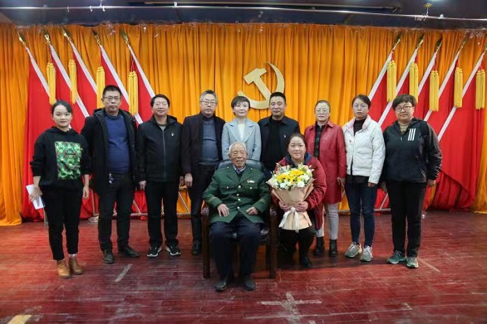 1635324932428897.jpg f8d42d1892c59b30ae9d576393954aa.jpg